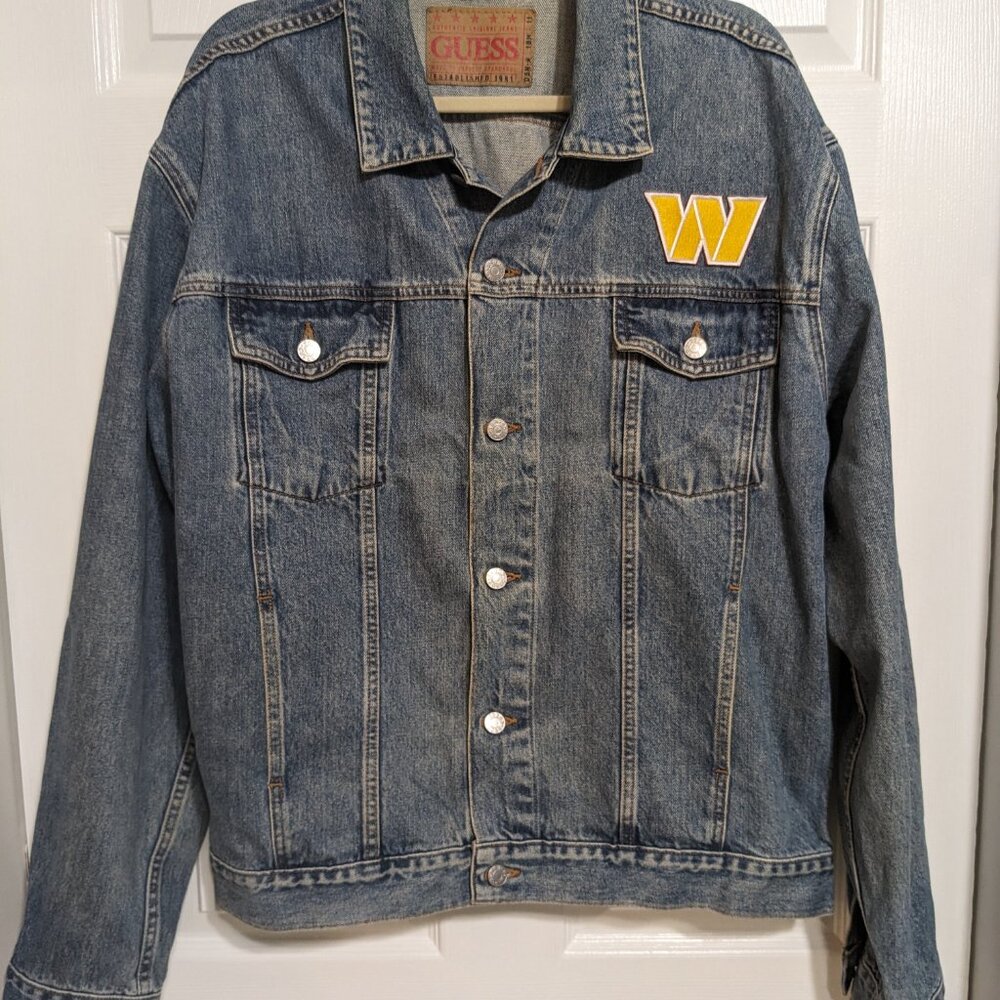 Guess Washington Commanders Redskins Used Denim Jacket Men's XL Trucker